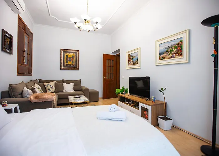 Center - Zogu I Boulevard Lejlighed Tirana