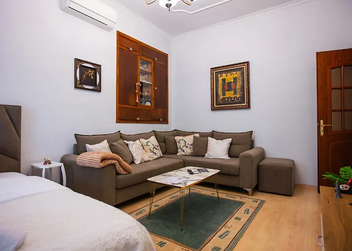 Center - Zogu I Boulevard Lejlighed