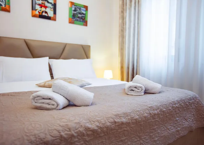 Center - Zogu I Boulevard Lejlighed *